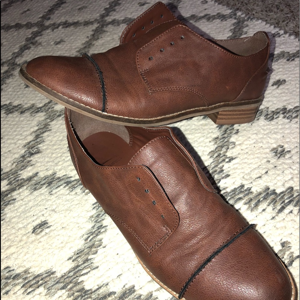 Jessica Simpson Oxfords(laceless)